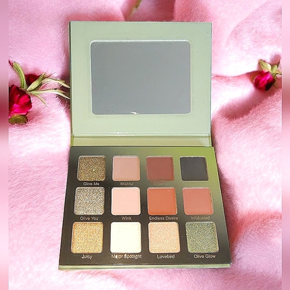 Violet Voss Olive You Forever Eyeshadow Palette NEW